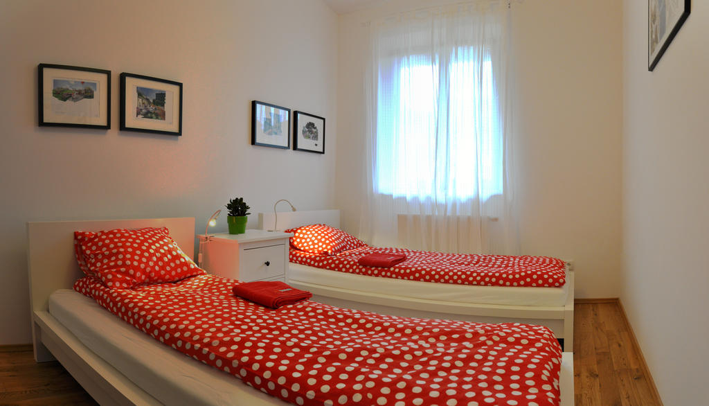 Happyguests Apartments Krasków Δωμάτιο φωτογραφία
