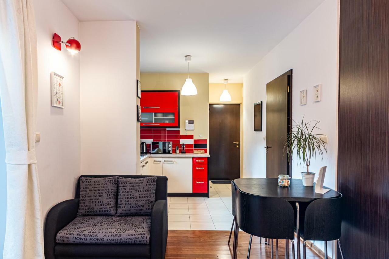 Happyguests Apartments Krasków Εξωτερικό φωτογραφία