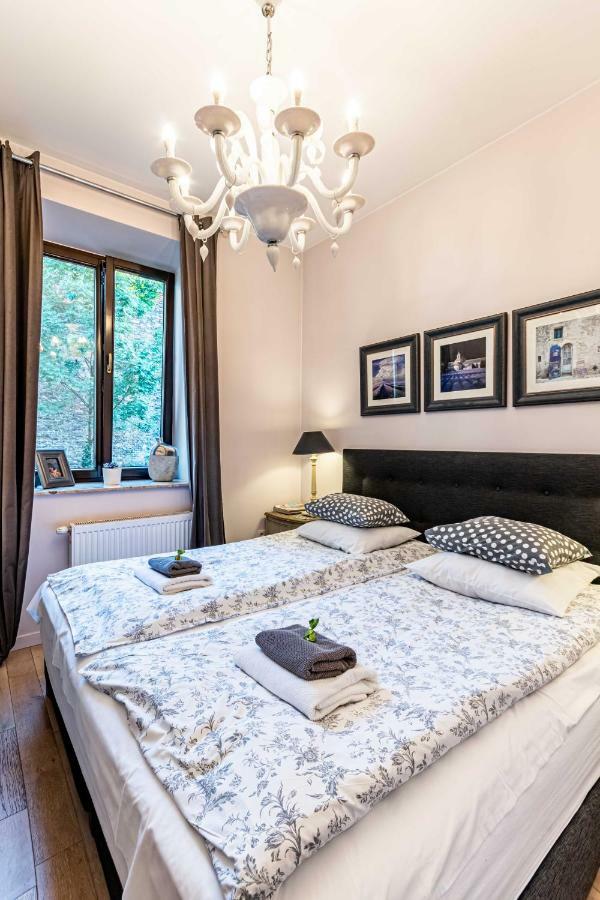 Happyguests Apartments Krasków Εξωτερικό φωτογραφία